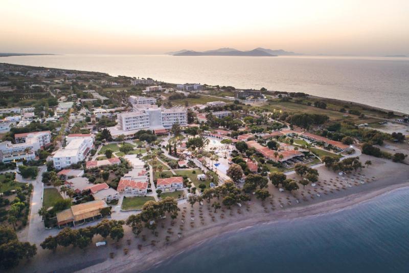 Atlantis Hotel - image 16