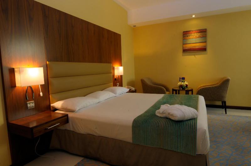 King Room image 3