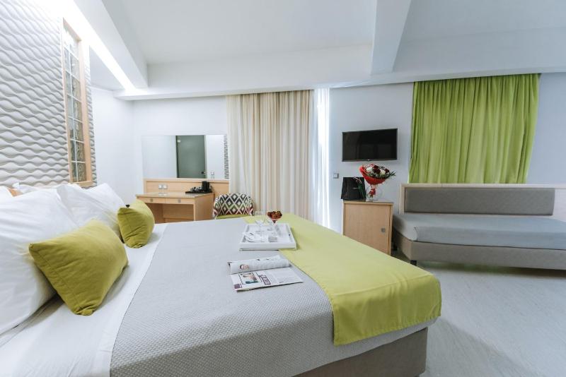 Semiramis City Hotel - image 14