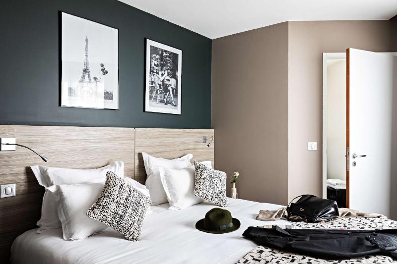 Superior King Room image 1
