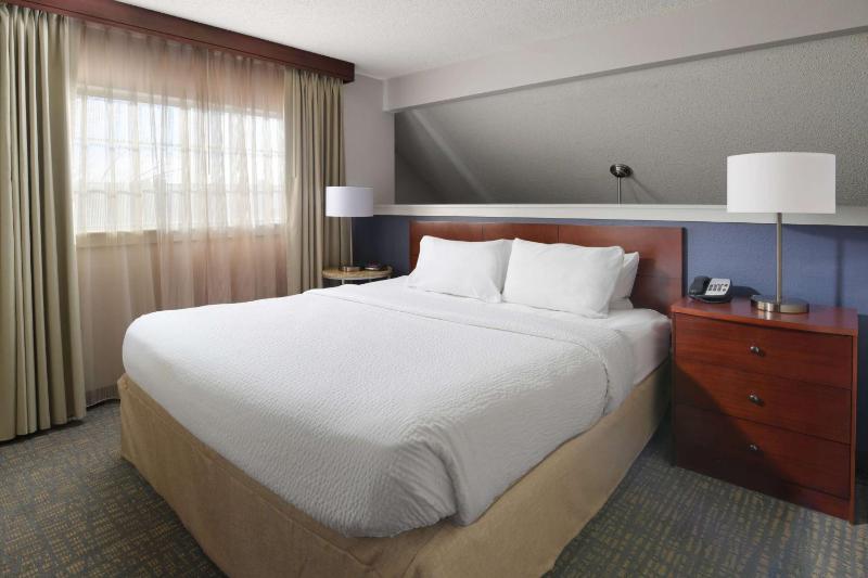 Two Bedroom Loft Suite - King and Queen image 1