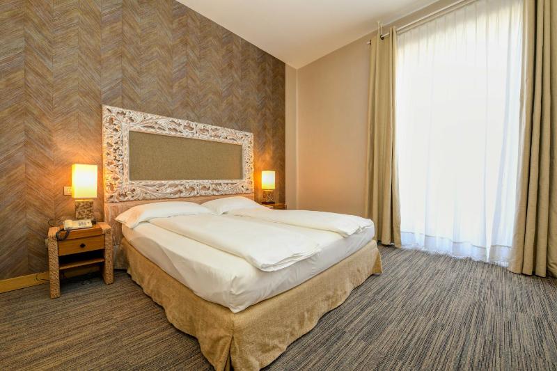Hotel Flaminia - image 23