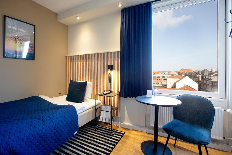 Standard Single Room image 1