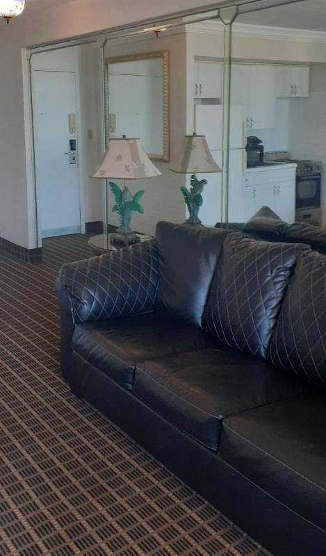 King Suite with Ocean View image 3