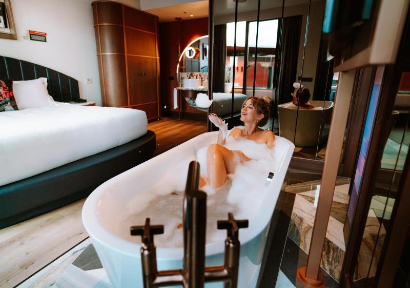 Rock Star Suite with Terrace image 3