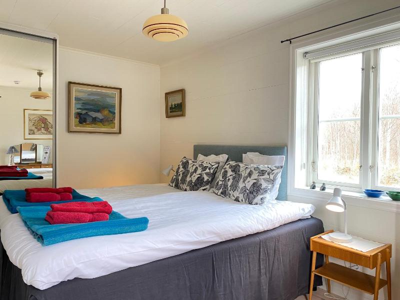 Double Room image 4