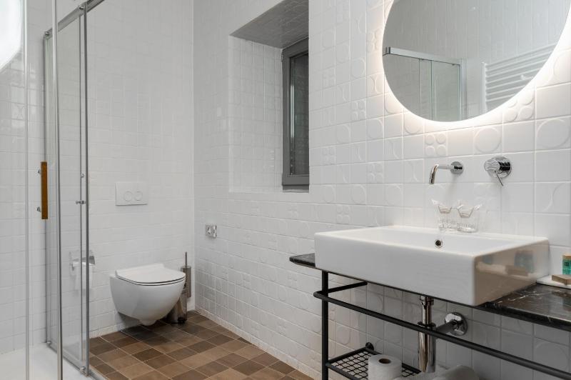 Double Room - Ground Floor image 2