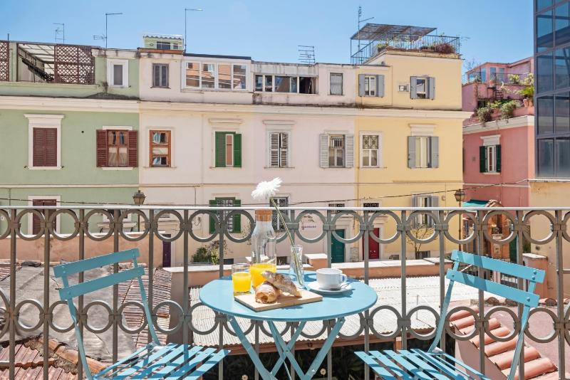 Standard Double or Twin Room with Balcony image 2