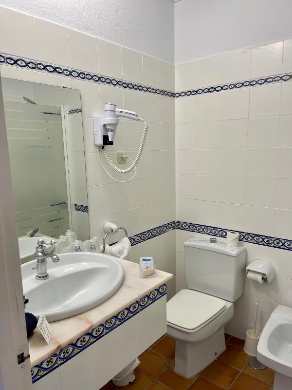 Double Room  with Patio View image 4