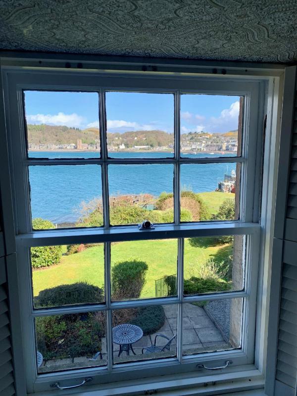 Double Room with Sea View image 1