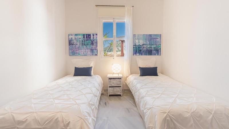 Blue Charme - image 38