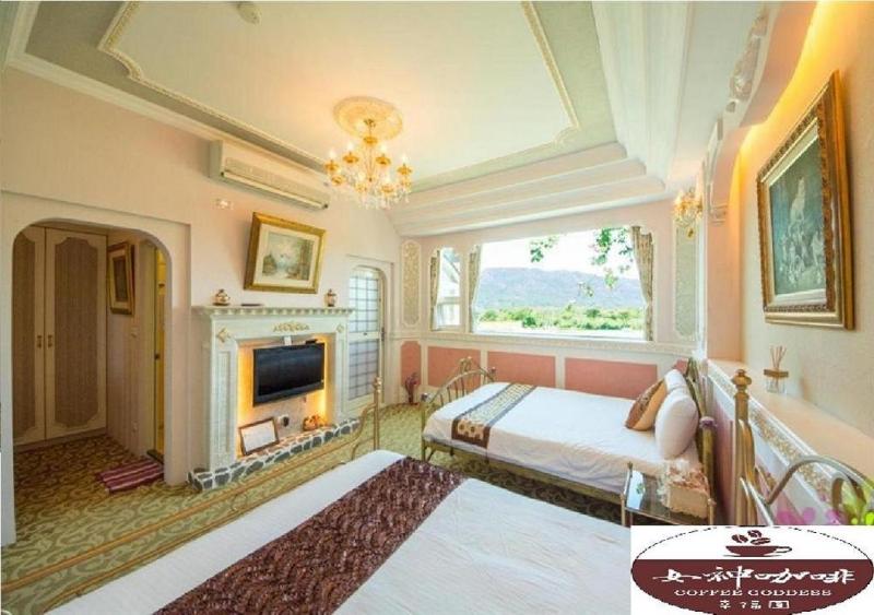 Happiness Homestay - image 43