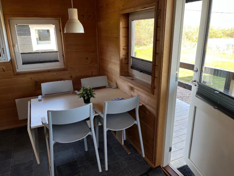 Two-Bedroom Bungalow image 3