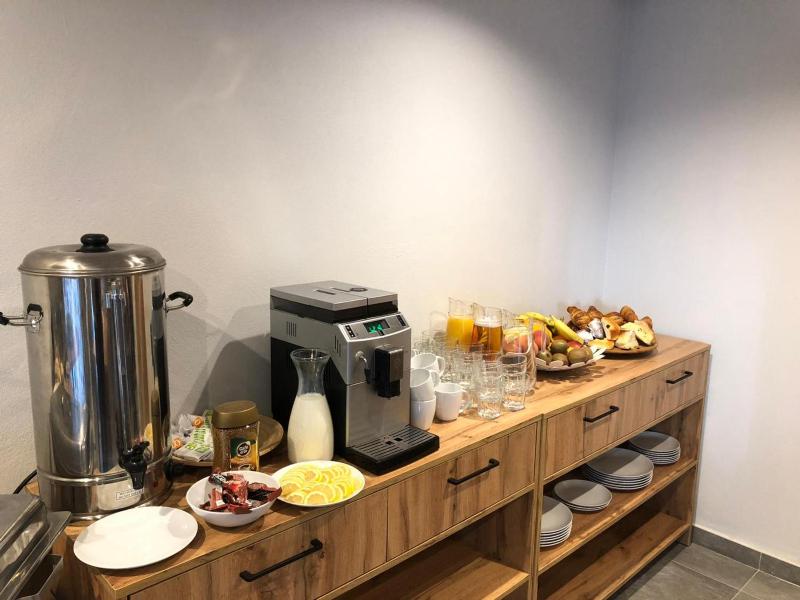 Studio with Mountain View C1 image 2