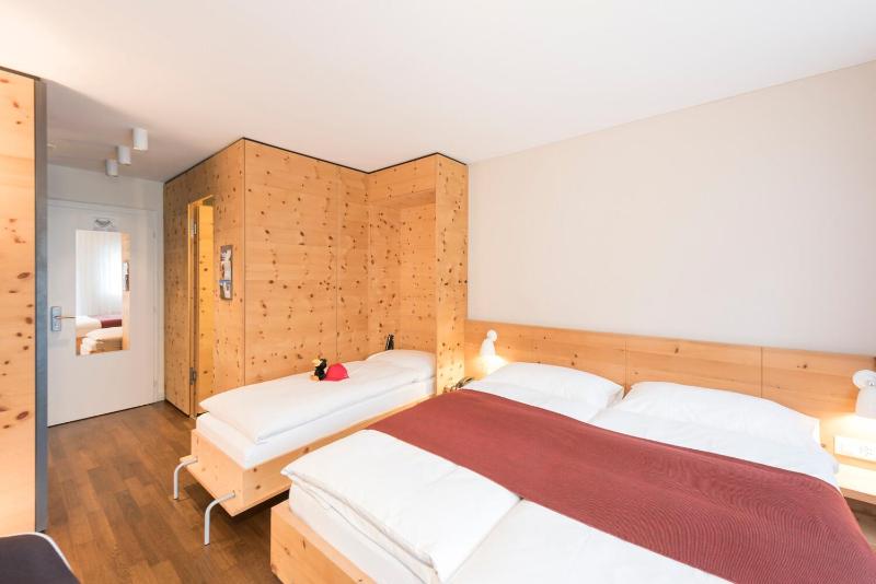 Triple Room with Panoramic View image 3