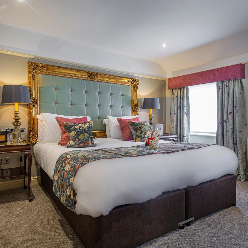 Superior Double Room image 4