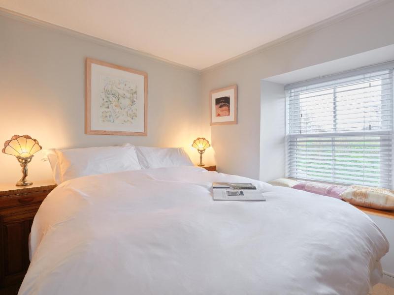 Finest Retreats - West Cottage at Goldsithney - image 24