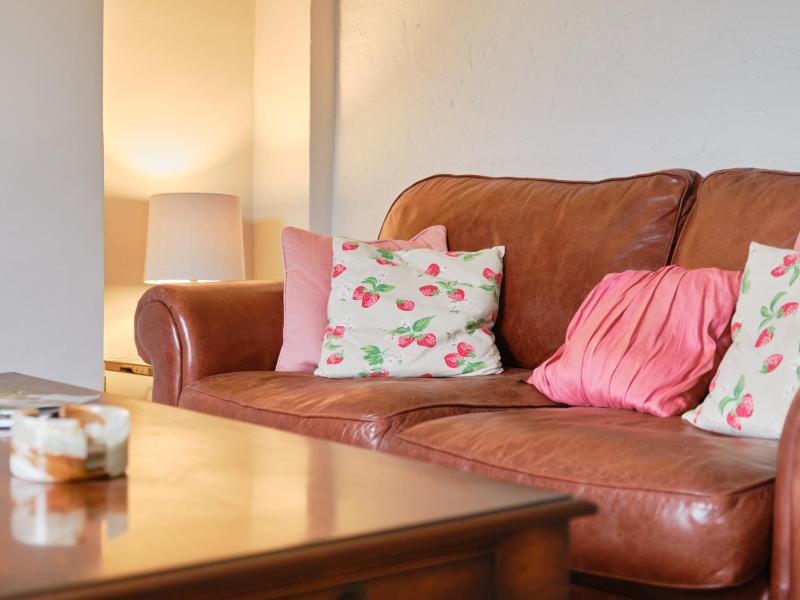 Finest Retreats - West Cottage at Goldsithney - image 23