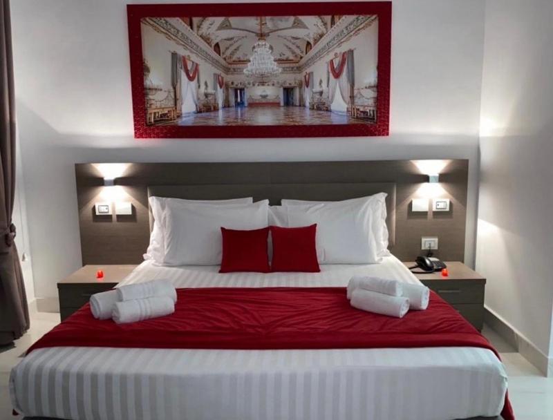 Deluxe Room image 1
