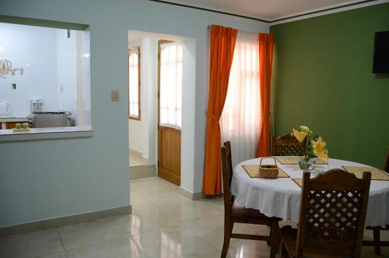 Hermoso departamento confortable y estratégico - image 5