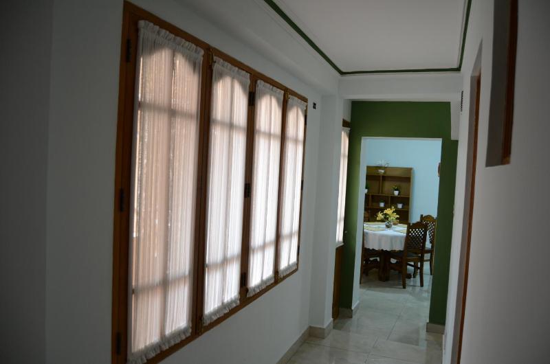 Hermoso departamento confortable y estratégico - image 10