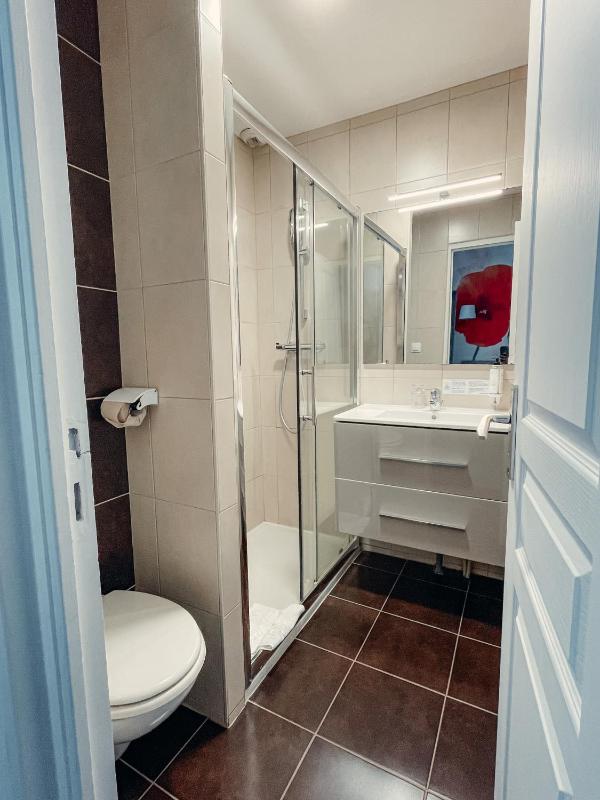 Garden Hotel Rennes Centre Gare - image 14