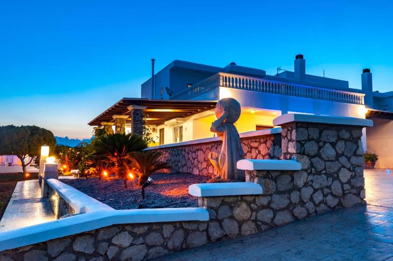 Villa with Private Pool image 3