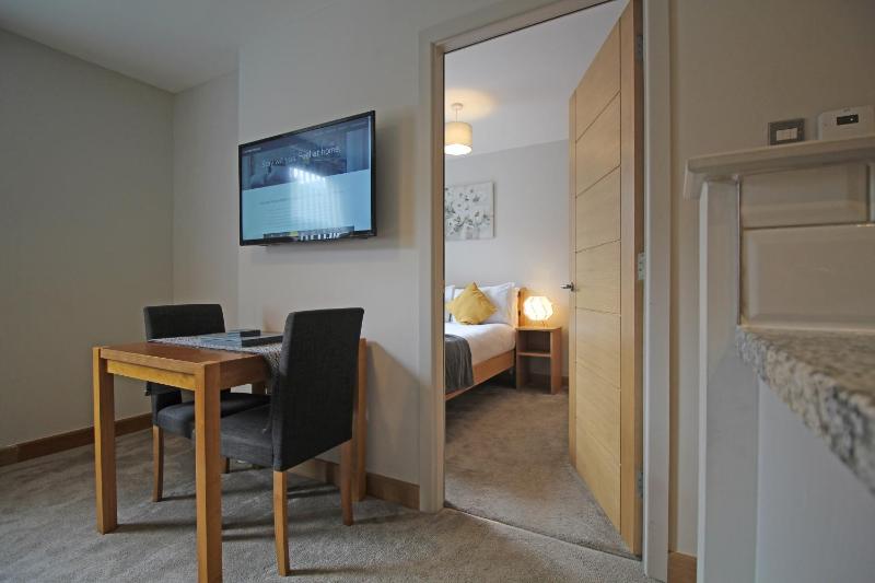 Hunters Walk - Luxury Central Chester Apartment - Free Parking - image 23