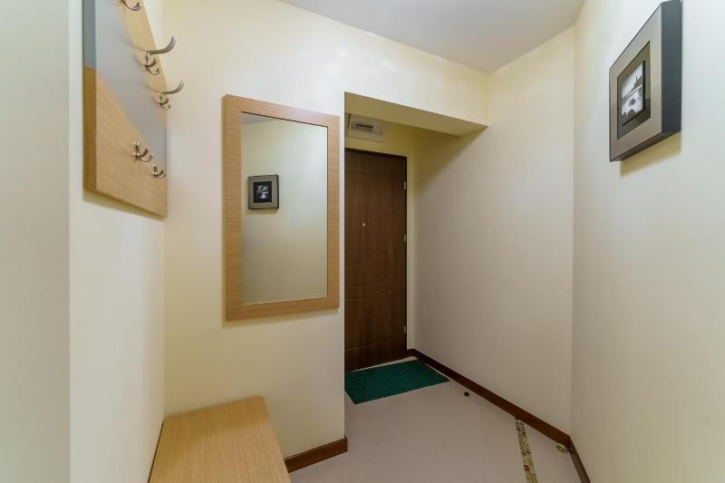 Seaside Apartment with Parking & AC - 150 m to the Beach by Noclegi Renters - image 20