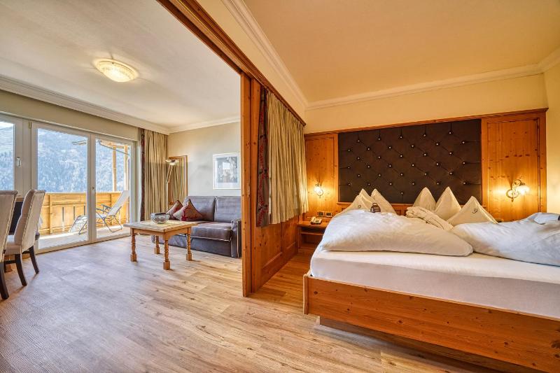 Suite image 2
