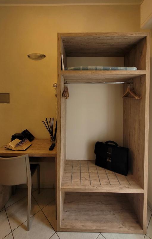 Single Room with Balcony image 3