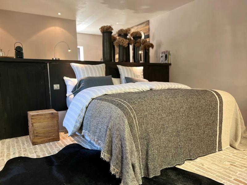 Superior Double Room image 1