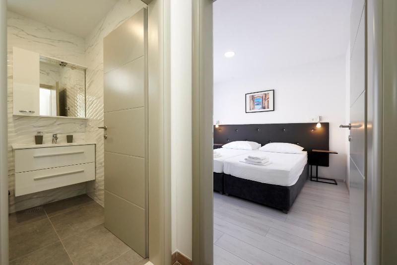 Superior Double or Twin Room image 1