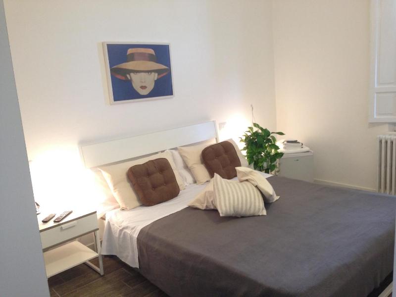 Deluxe Double Room with Shower image 1