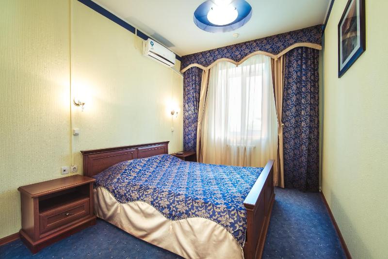 Premium Double Room image 2