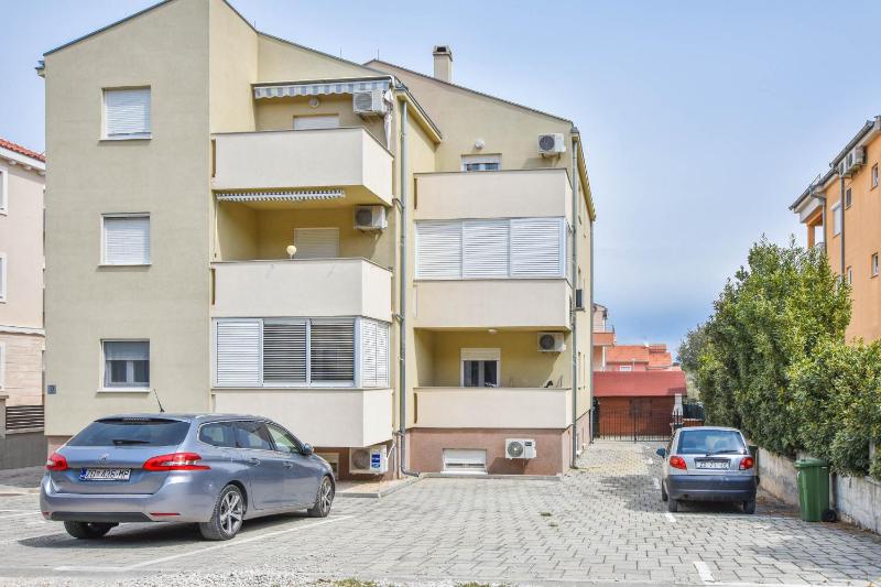 Apartment Jadranka - image 12