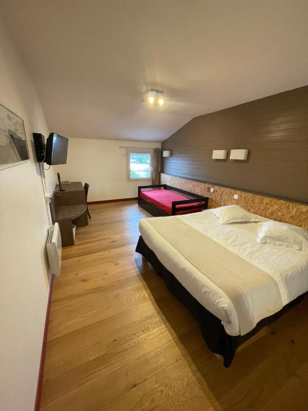 Quadruple Room image 2
