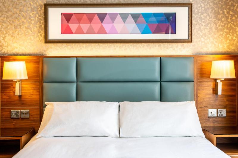 Standard Double Room image 2