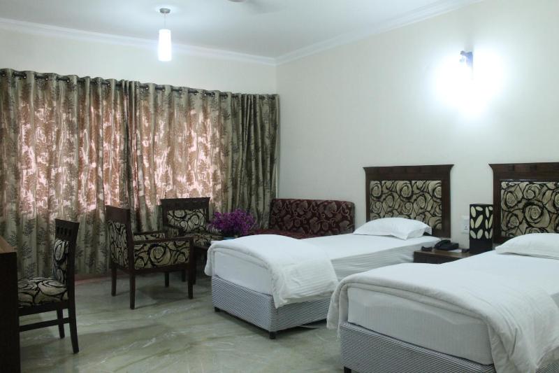 Hotel Taj Darbar - image 15