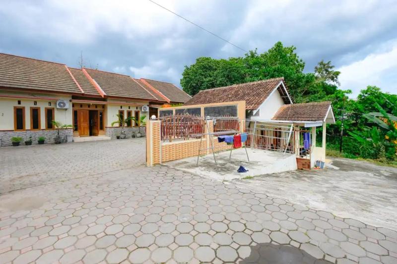 Riverside Homestay Jogja - image 10