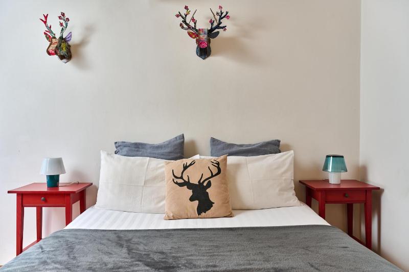 Double or Twin Room image 3