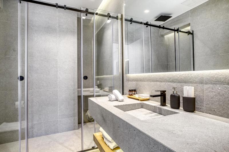 Three-Bedroom Apartment image 2