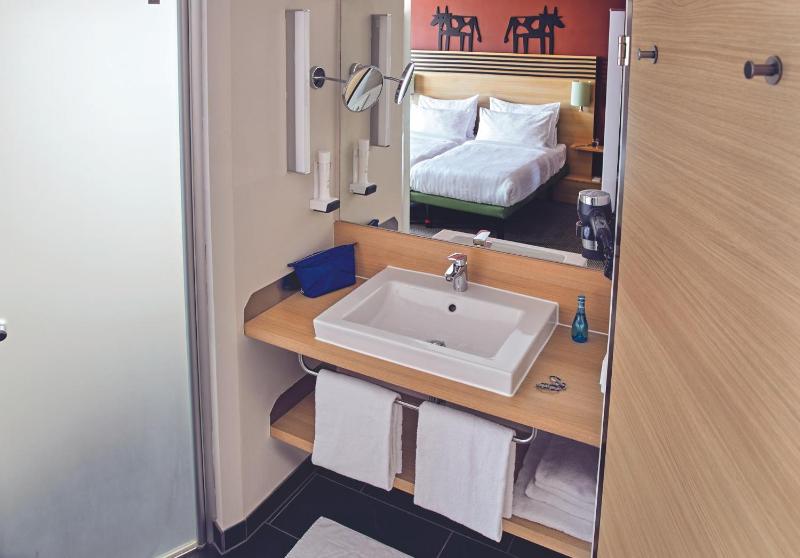 Superior Double Room image 2