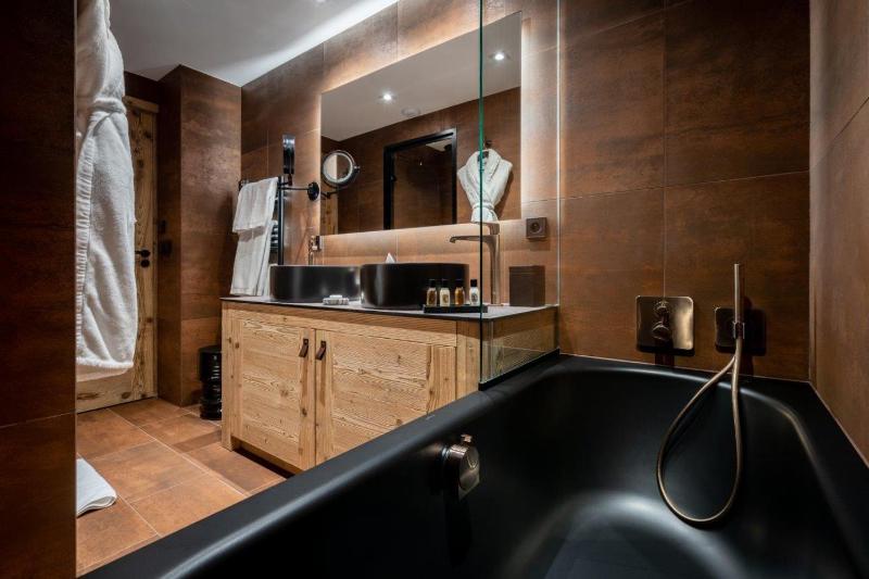 Superior Suite image 2