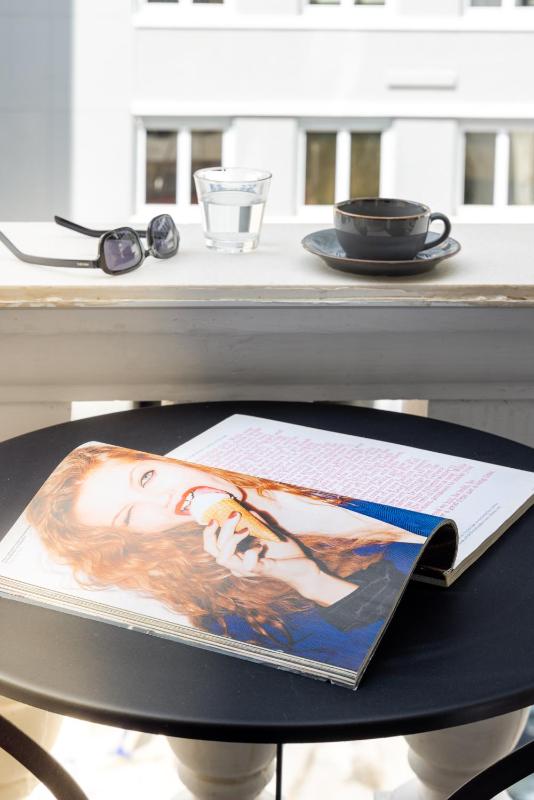 Double Room with Balcony image 2