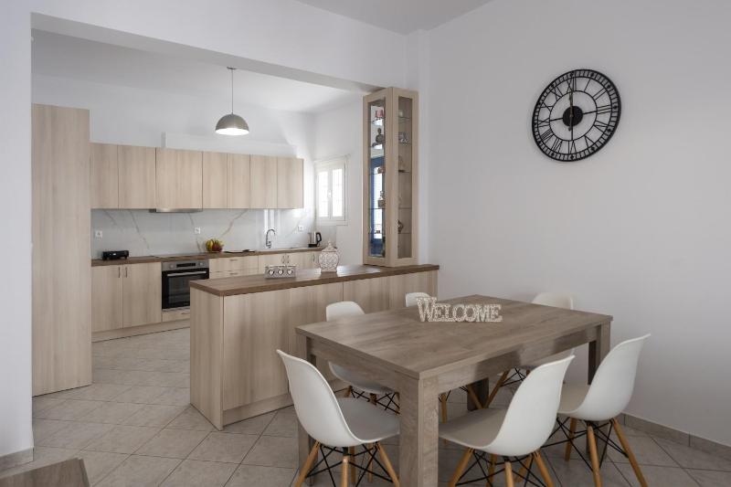 Parian Charming 3bedroom Home - image 14
