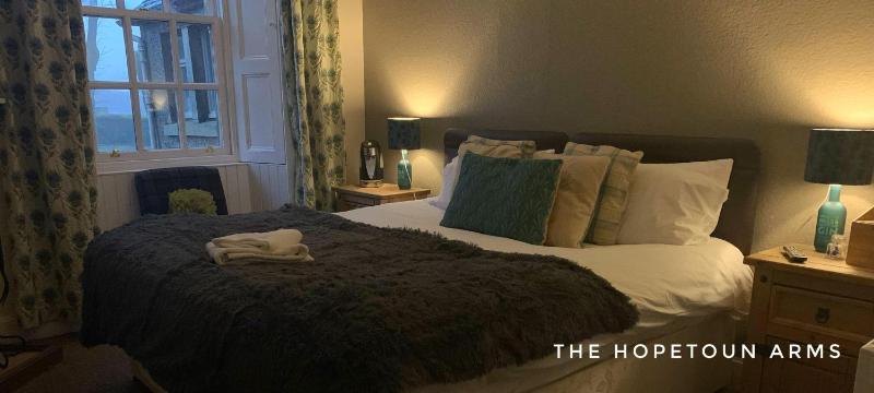 Deluxe Double Room image 4