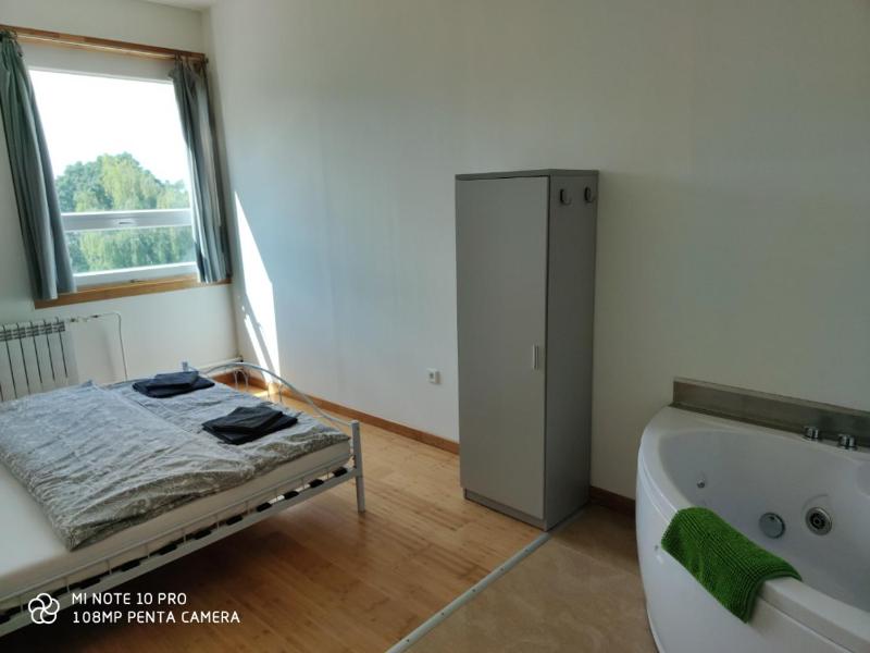 Suite with Spa Bath image 3