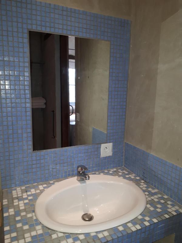 Two-Bedroom House image 3