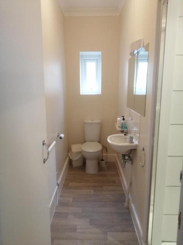 Twin Room image 1